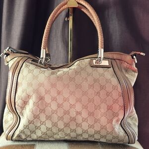 Gucci GG Canvas Bella tote bag